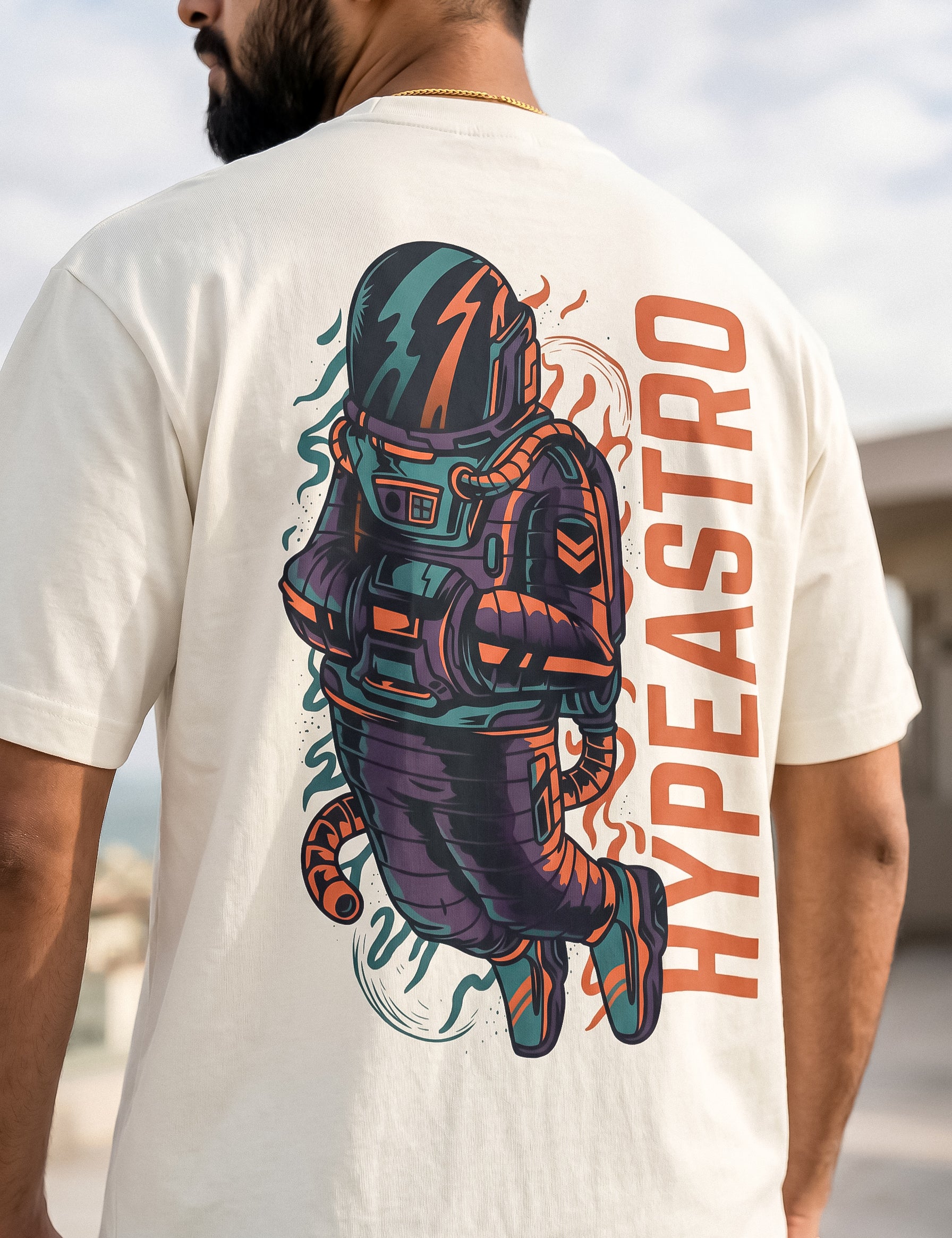 Hyperastro_Off_White_3.jpg