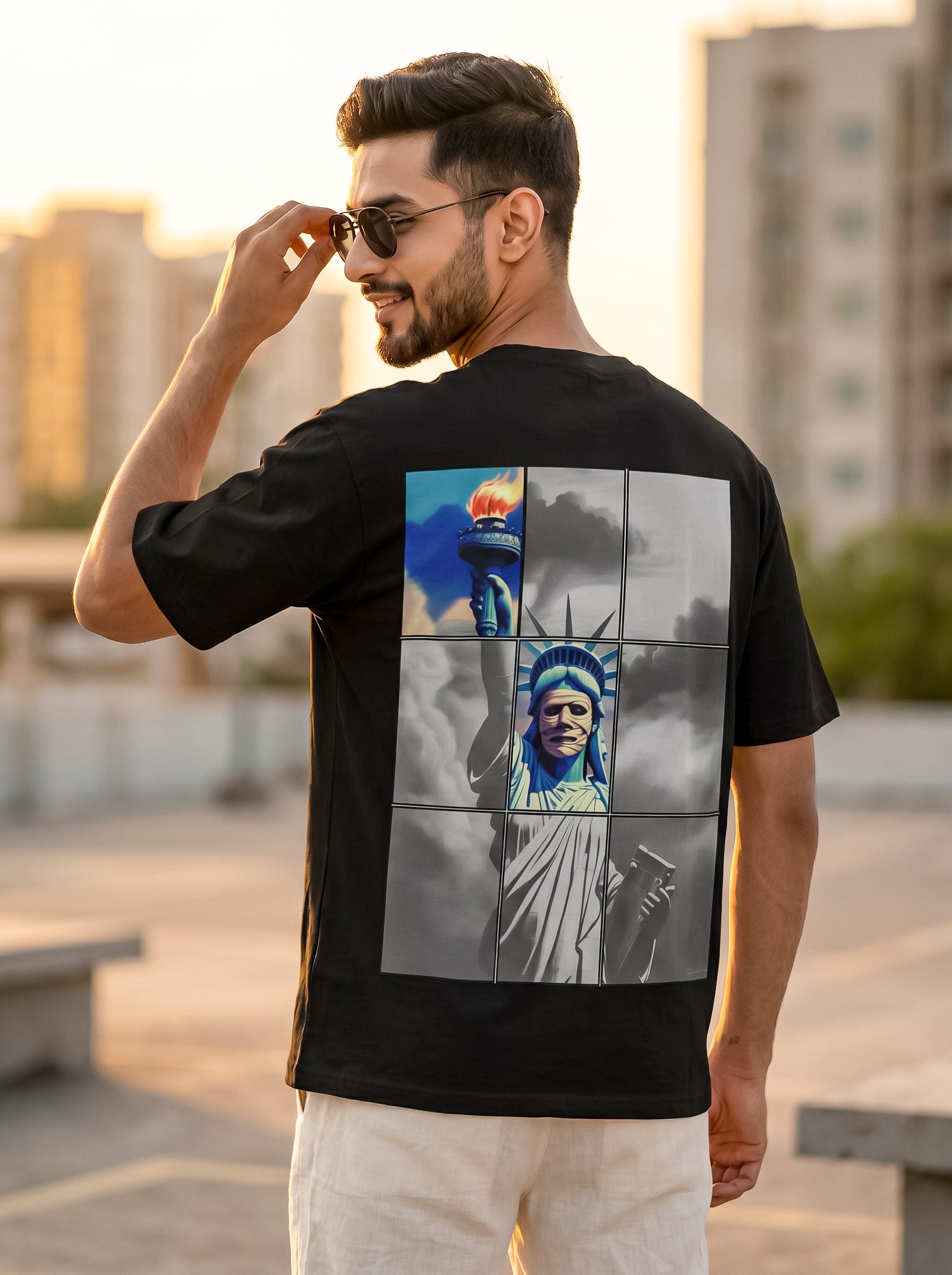LiberTomb | Graphic T-Shirt