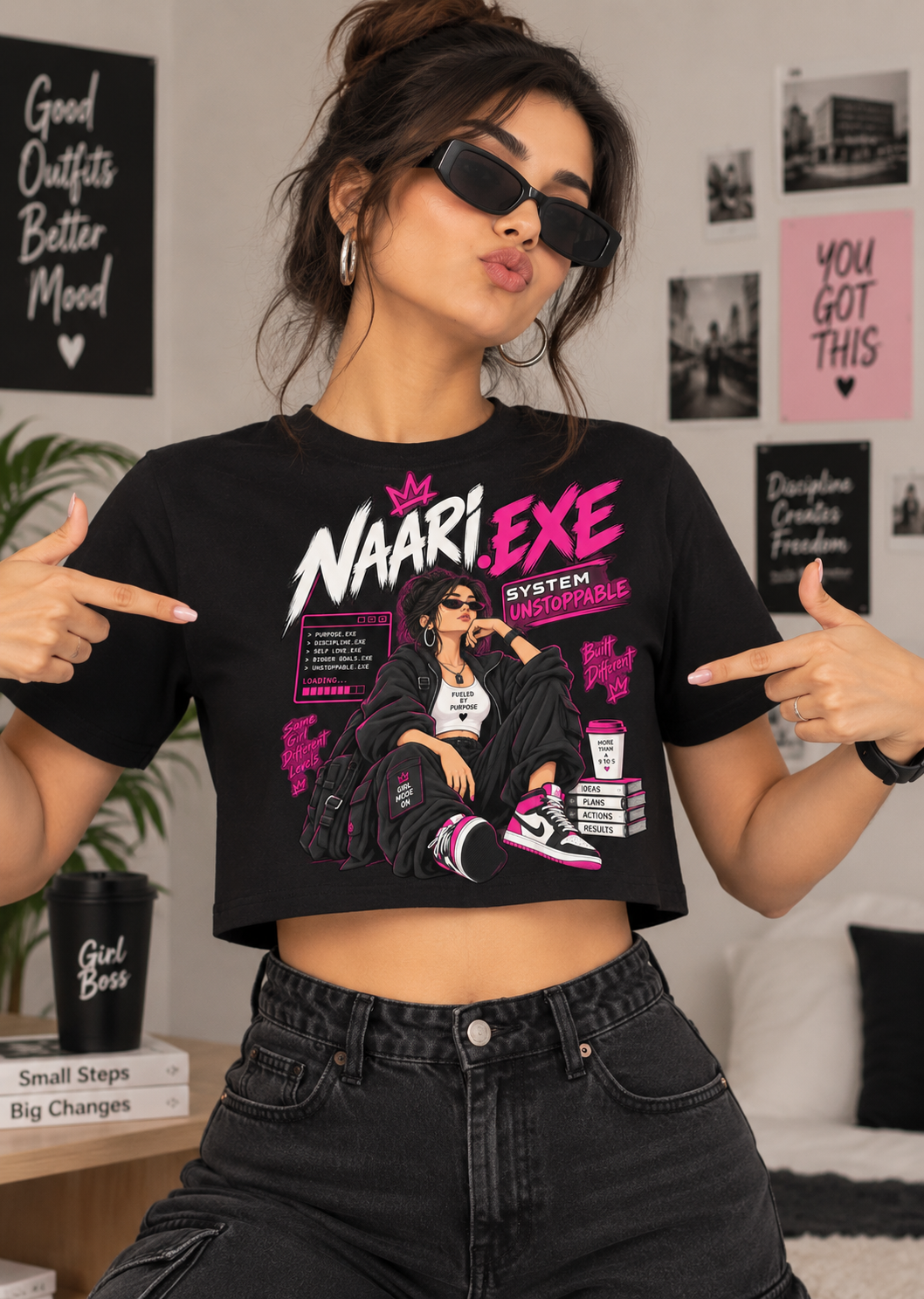 Naari | Graphic T-Shirt