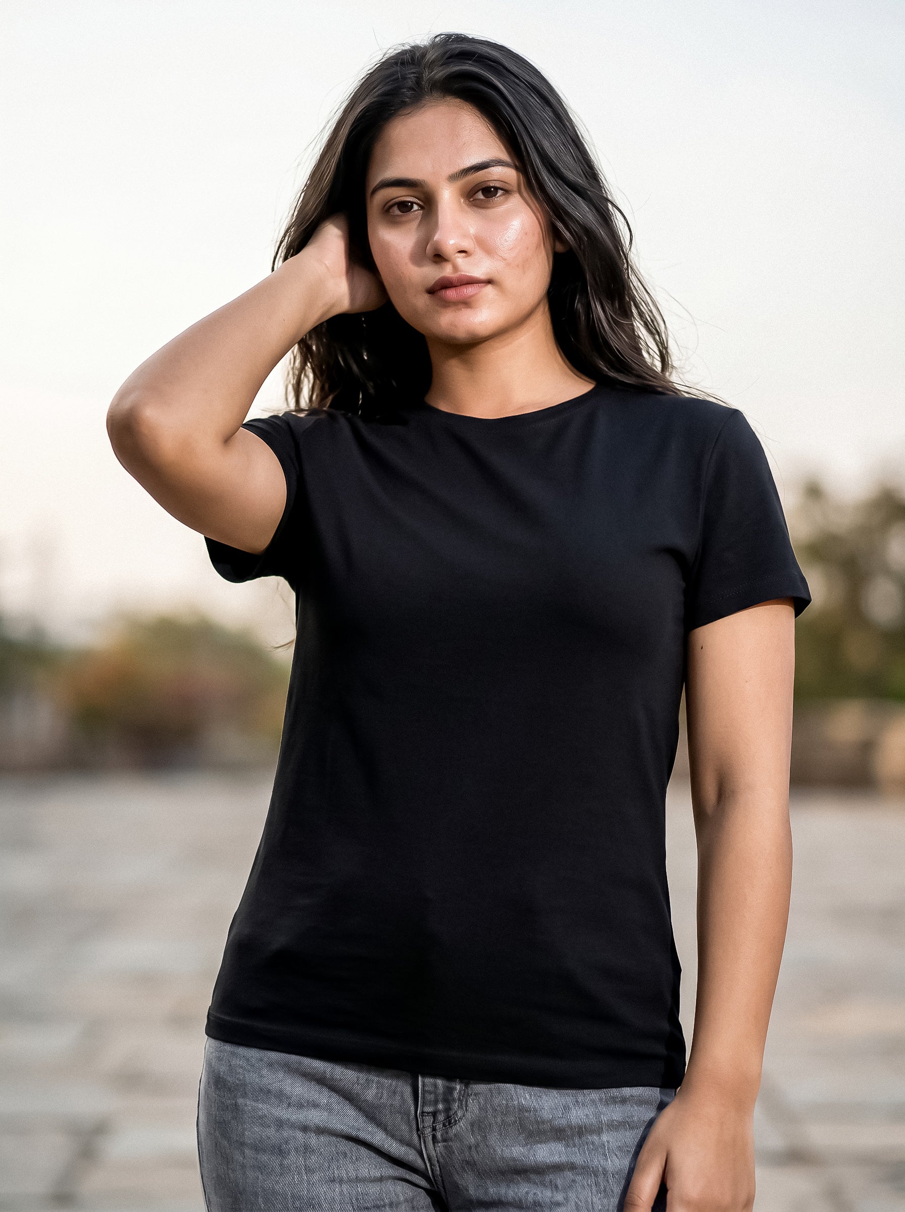 Black Regular Solid T-Shirt For Women | Solid T-Shirt