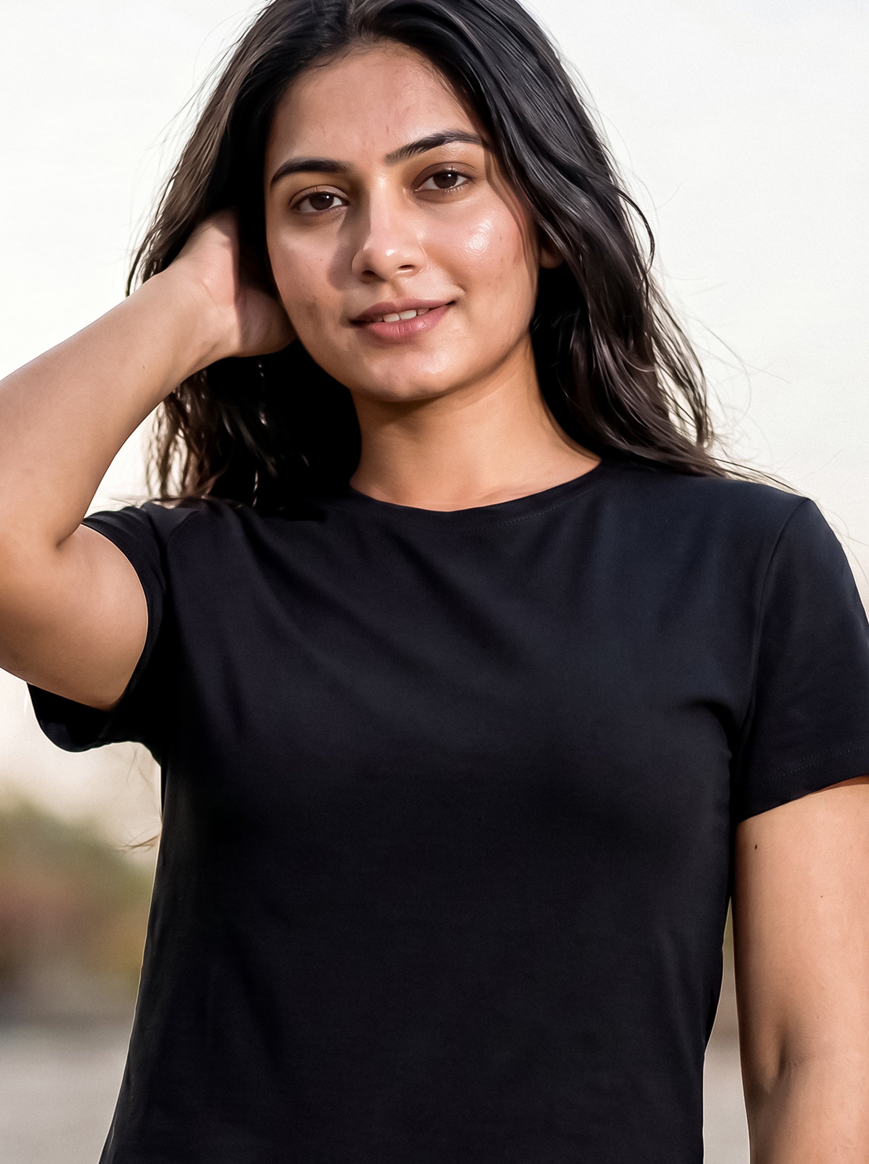 Black Regular Solid T-Shirt For Women | Solid T-Shirt